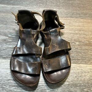 CYDWOQ brown leather sandals made in USA woman’s size 36 (d95)